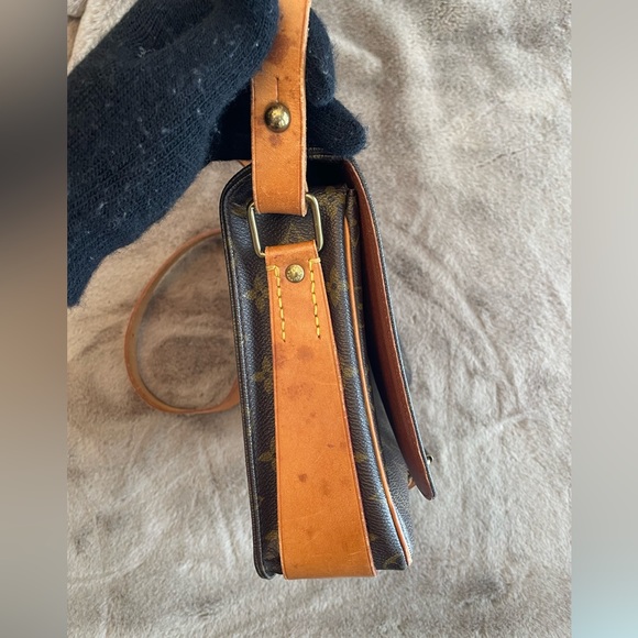 Louis Vuitton bag - Picture 6 of 7